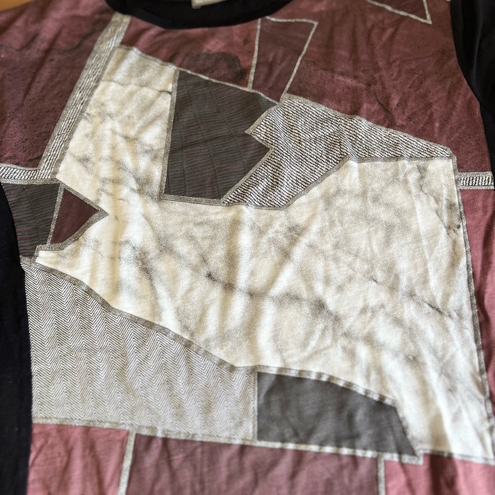 Abstract Pattern Long Sleeve Top - image 8